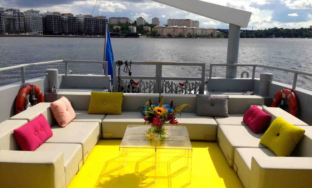 Välkommen till Stockholmsbåten Qrooz