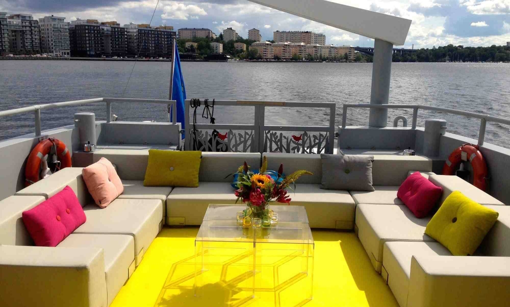 Galleri med Stockholmsbåten Qrooz
